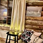 Апартаменты Arctic Ski-in Family - Lapland National Park, Slopes, Trails, Just Steps From Local Services, Yet Peaceful Пухатунтури