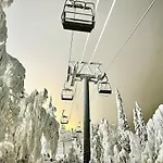 Arctic Ski-in Family - Lapland National Park, Slopes, Trails, Just Steps From Local Services, Yet Peaceful *